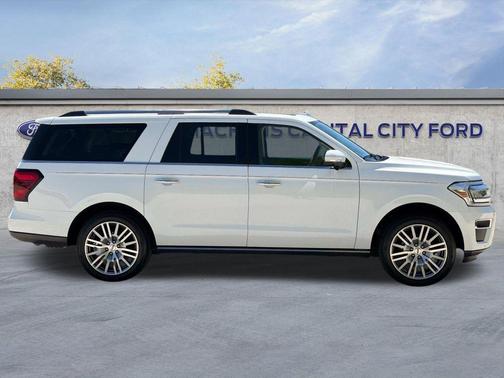 Star White Metallic Tri-Coat 2023 Ford Expedition Max Limited
