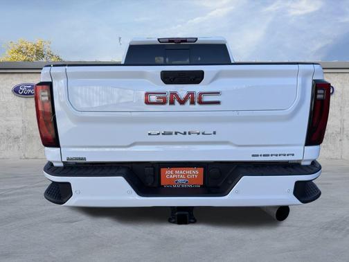 2024 GMC Sierra 3500 Denali