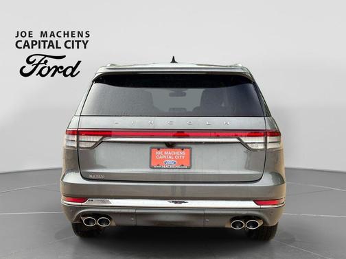 Asher Gray Metallic Clearcoat 2023 Lincoln Aviator Standard AWD
