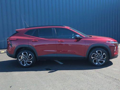 2025 Chevrolet Trax FWD 2RS