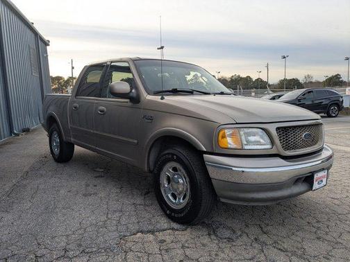 2003 Ford F-150 Lariat SuperCrew