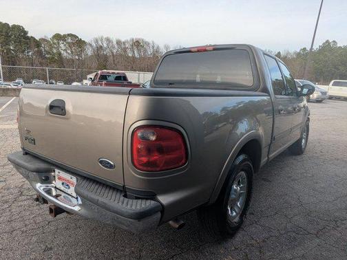 2003 Ford F-150 Lariat SuperCrew