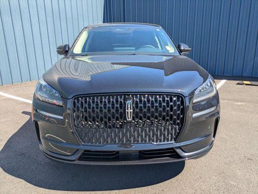 Infinite Black Metallic Clearcoat 2025 Lincoln Corsair Premiere