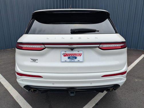 Pristine White Metallic Tri-Coat 2025 Lincoln Corsair Premiere