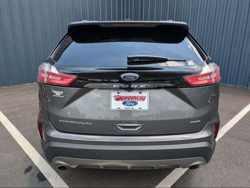 Carbonized Gray Metallic 2024 Ford Edge Titanium