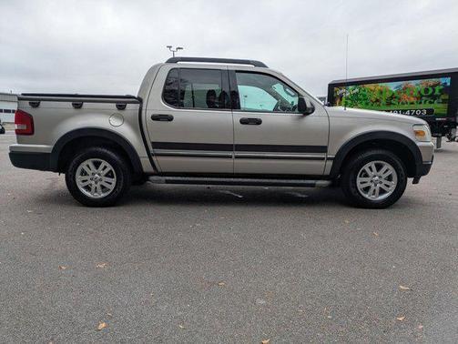 2008 Ford Explorer Sport Trac XLT