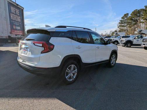 2022 GMC Terrain SLE