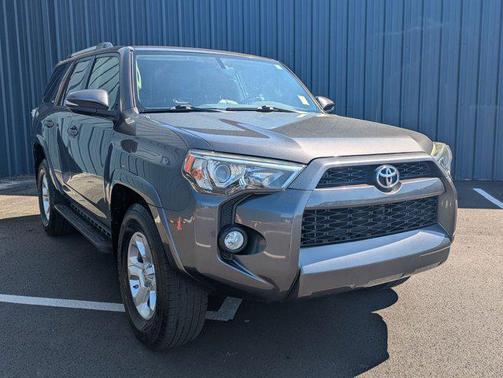 Magnetic Gray Metallic 2019 Toyota 4Runner SR5 Premium