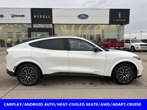 2025 Ford Mustang Mach-E Premium