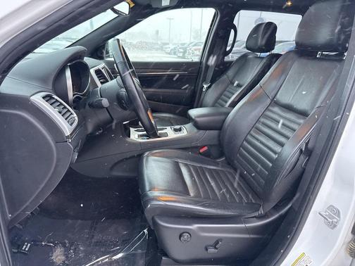 2018 Jeep Grand Cherokee Sterling Edition