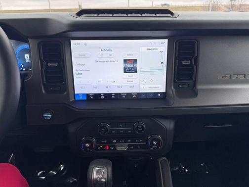 Marsh Gray 2026 Ford Bronco Badlands