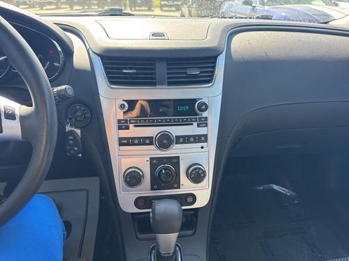 2011 Chevrolet Malibu 1LT