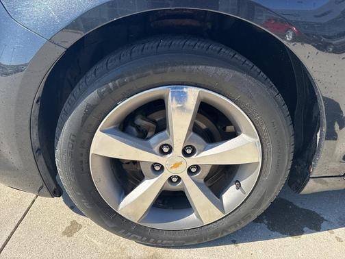 2011 Chevrolet Malibu 1LT