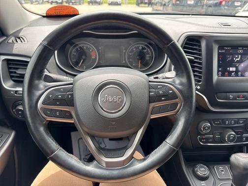 Slate Blue Pearlcoat 2021 Jeep Cherokee Latitude Plus