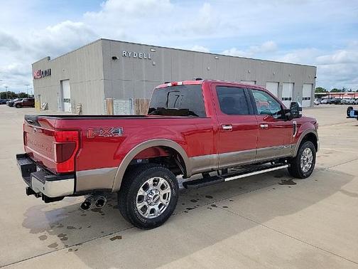 2022 Ford F-350 LARIAT SUPER DUTY