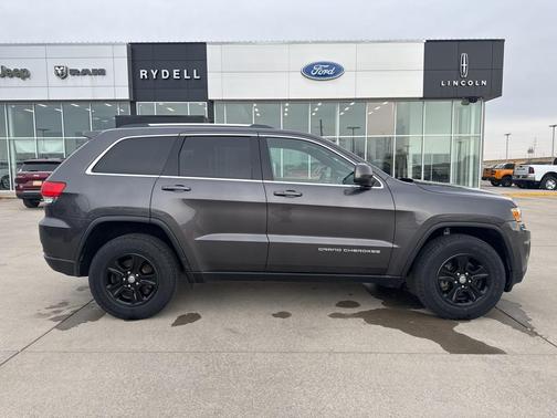 2016 Jeep Grand Cherokee Laredo