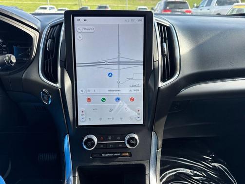 Carbonized Gray Metallic 2022 Ford Edge Titanium