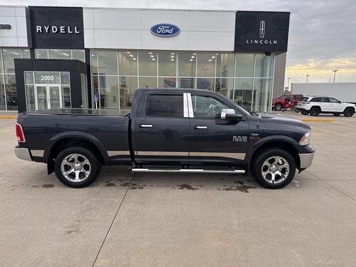 2015 RAM 1500 Laramie