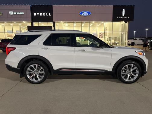 2021 Ford Explorer Platinum