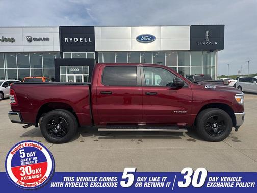 Delmonico Red Pearlcoat 2024 RAM 1500 Big Horn/Lone Star