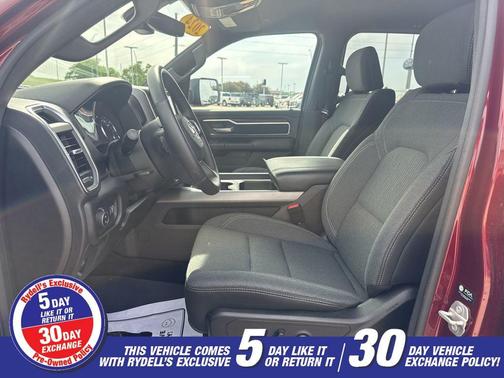 Delmonico Red Pearlcoat 2024 RAM 1500 Big Horn/Lone Star