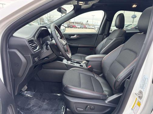 White Metallic 2026 Ford Escape ST-Line Select