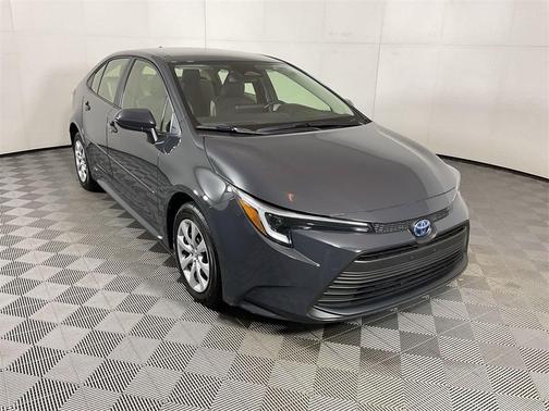 2025 Toyota Corolla Hybrid LE