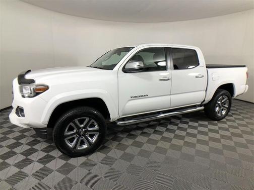 2017 Toyota Tacoma Limited