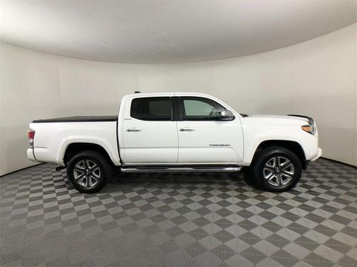 2017 Toyota Tacoma Limited