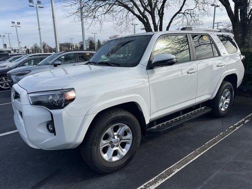2023 Toyota 4Runner SR5 Premium