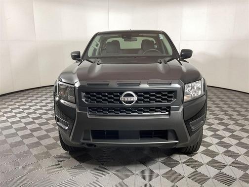2025 Nissan Frontier S