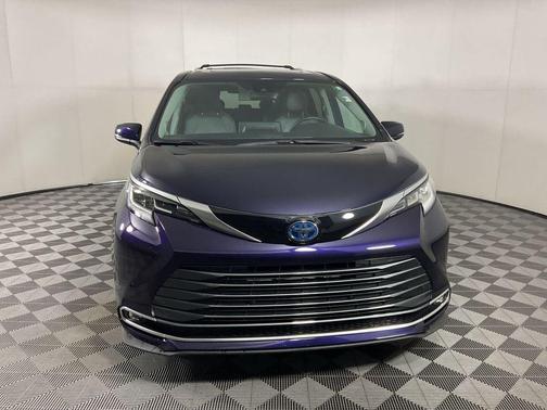Blueprint 2023 Toyota Sienna Limited