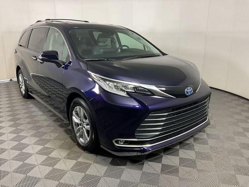 Blueprint 2023 Toyota Sienna Limited