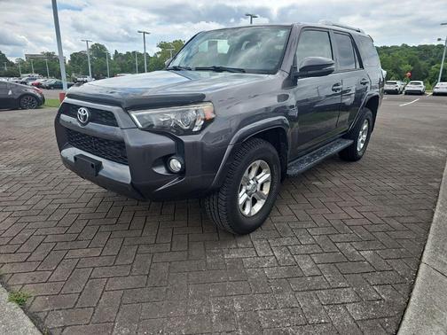 Magnetic Gray Metallic 2015 Toyota 4Runner SR5 Premium