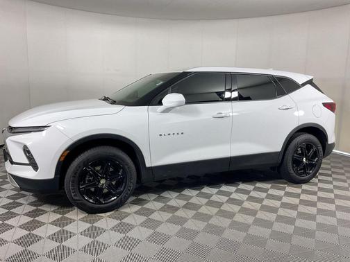 Summit White 2023 Chevrolet Blazer 2LT