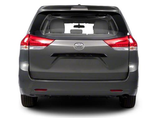 2013 Toyota Sienna XLE