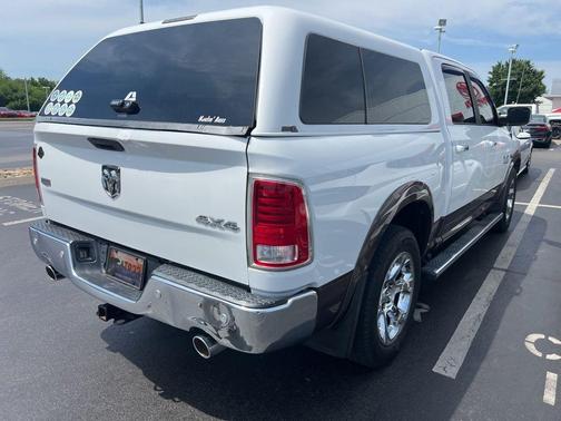 Bright White Clearcoat 2017 RAM 1500 Laramie