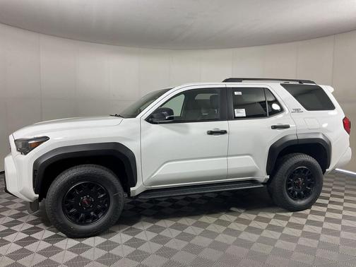 Ice 2026 Toyota 4Runner TRD Off Road