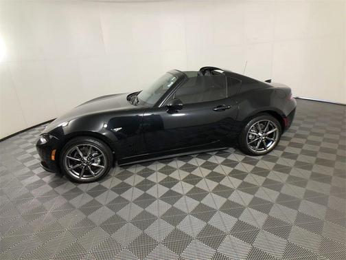 2023 Mazda MX-5 Miata RF Grand Touring