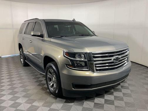 Pepperdust Metallic 2018 Chevrolet Tahoe LS