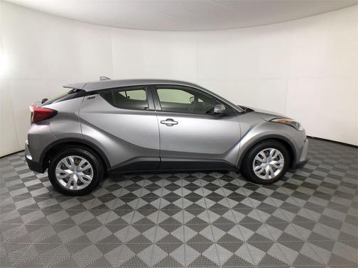 2019 Toyota C-HR LE