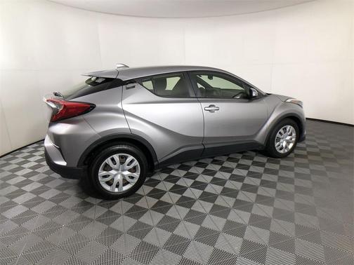 2019 Toyota C-HR LE