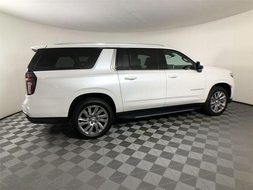 2021 Chevrolet Suburban LT