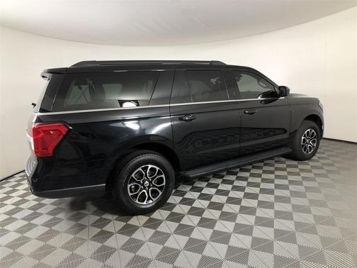 2023 Ford Expedition Max XLT
