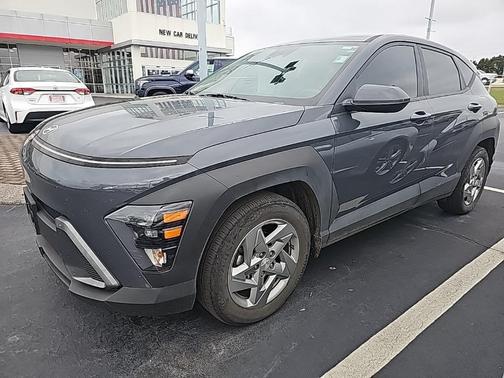 2024 Hyundai KONA SE