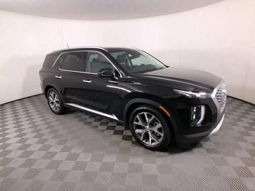 Black 2022 Hyundai PALISADE SEL