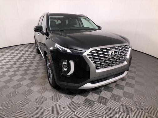 Black 2022 Hyundai PALISADE SEL