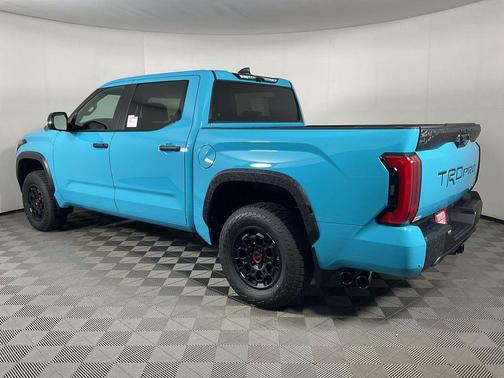 Wave 2026 Toyota Tundra Hybrid TRD Pro
