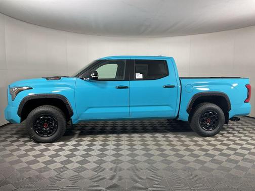 Wave 2026 Toyota Tundra Hybrid TRD Pro