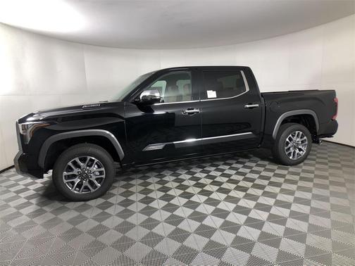 2025 Toyota Tundra Hybrid 1794 Edition